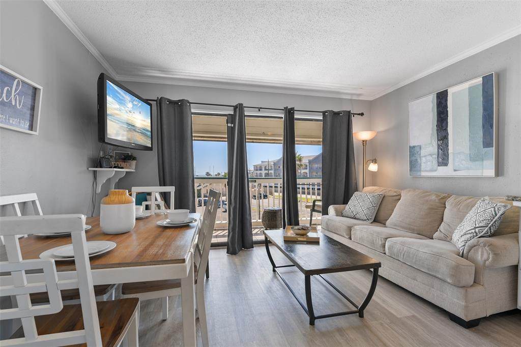 6102 Seawall Boulevard - Photo 1
