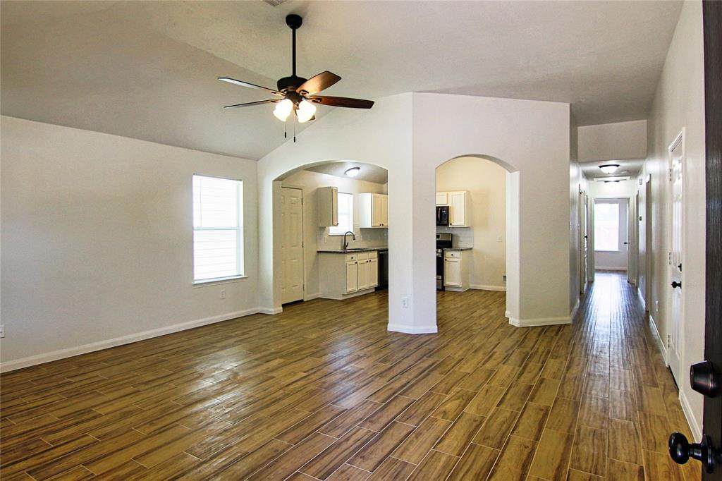 15918 Colonial Bridge Lane - Photo 1