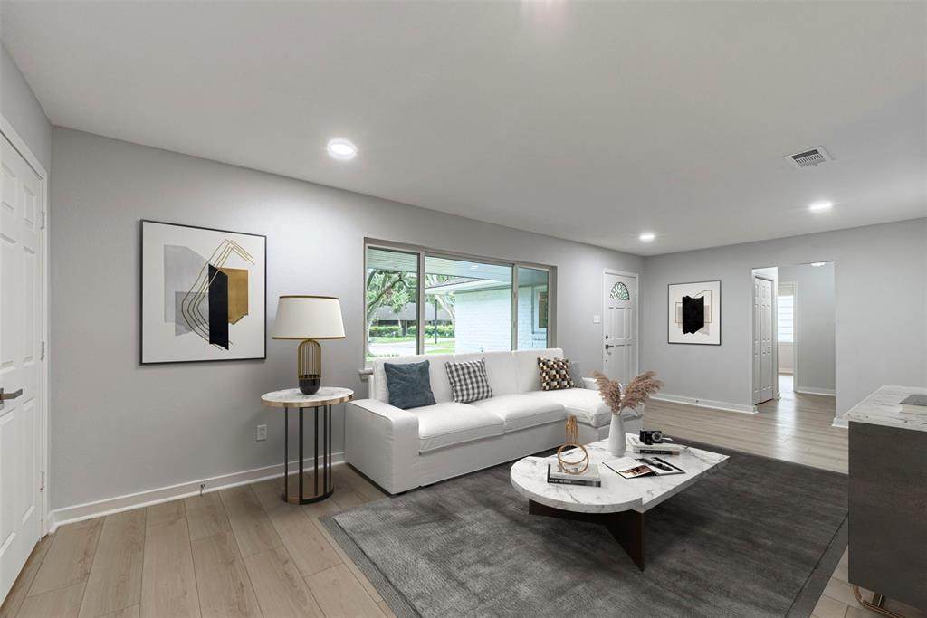 8818 Link Court - Photo 1