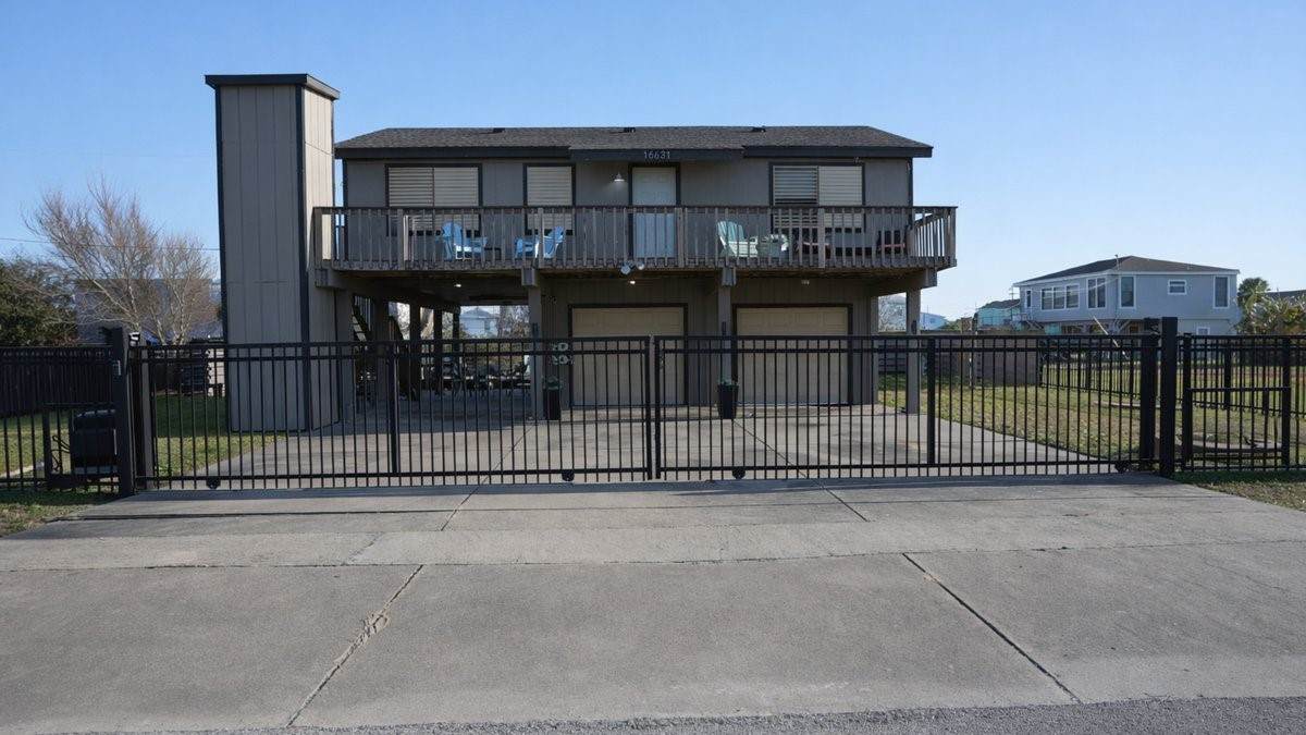 16631 Henry Morgan Road - Photo 1