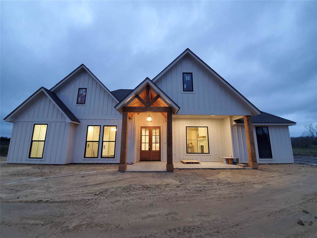 634 Dayna Lane - Photo 1