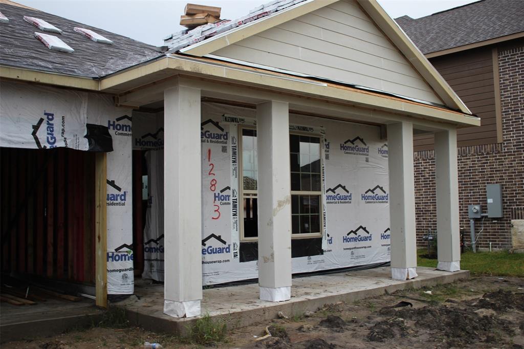 12813 White Cove Drive - Photo 1
