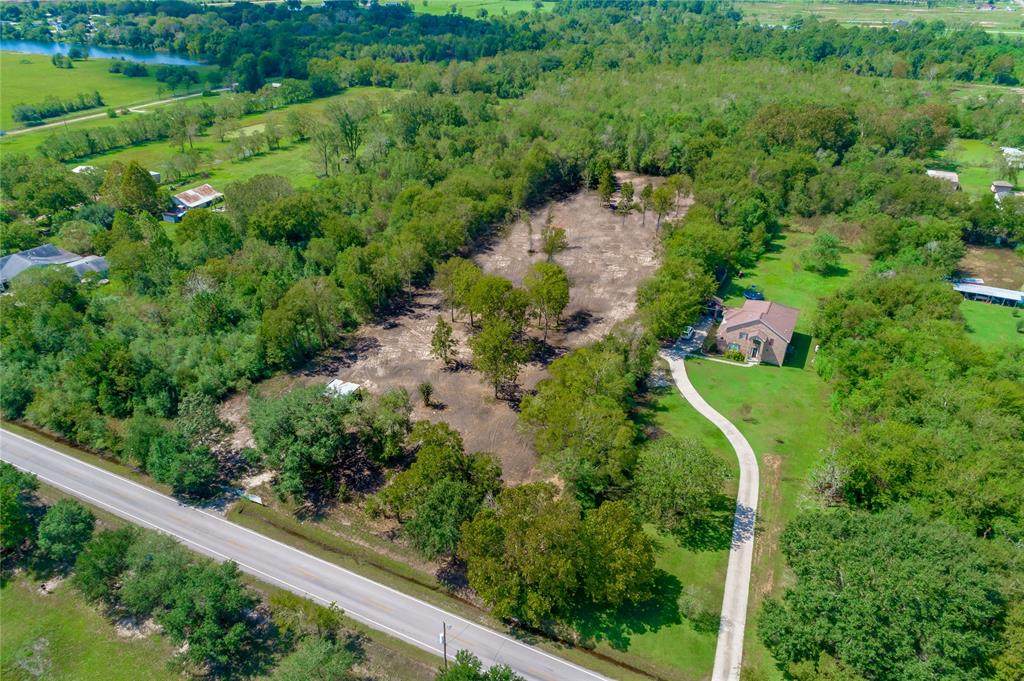 13819 Sralla Road - Photo 1