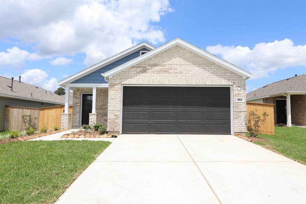 911 Silver Birch Branch - Photo 1