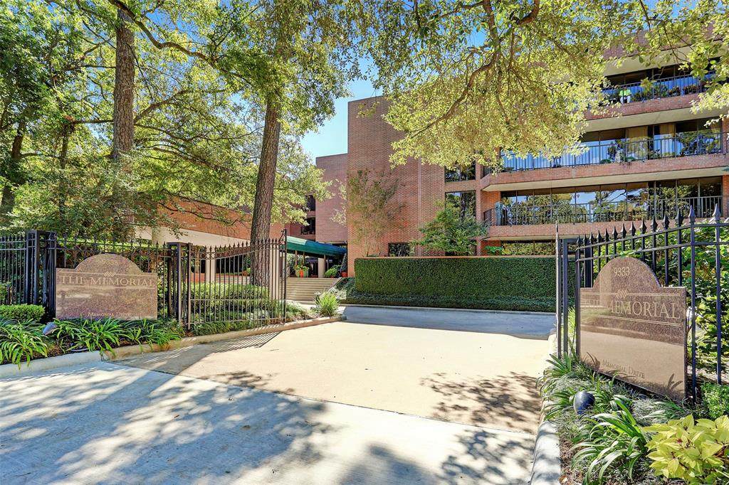9333 Memorial Drive - Photo 1