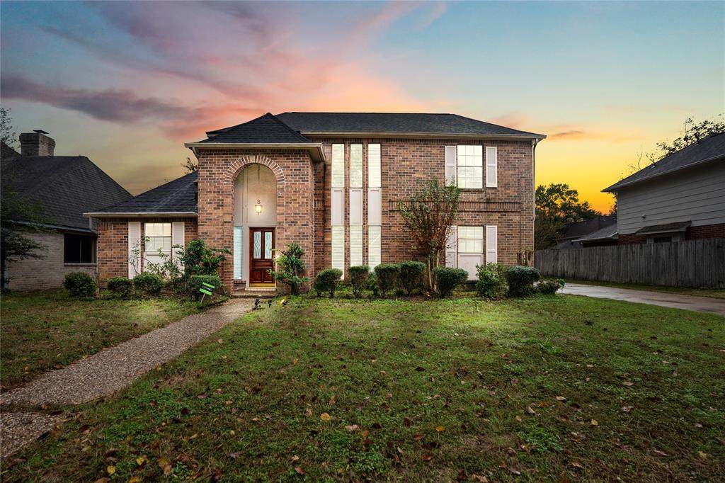 18307 Oakhampton Drive - Photo 1