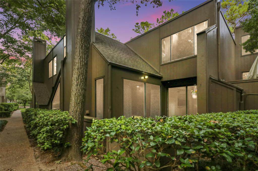 269 Litchfield Lane - Photo 1