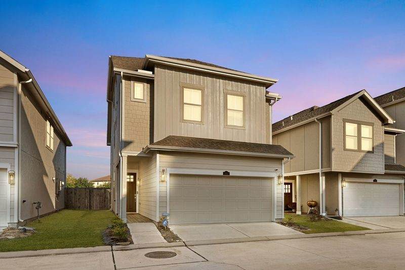 1913 Kirby Landing Drive - Photo 1