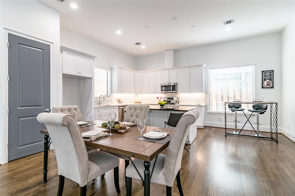 5811 Norhill Boulevard - Photo 1