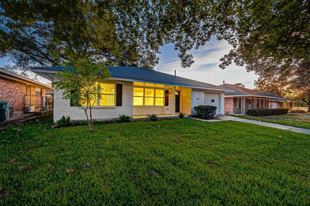 2207 Brimberry Street - Photo 1