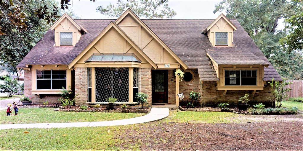 597 Longwood Lane - Photo 1