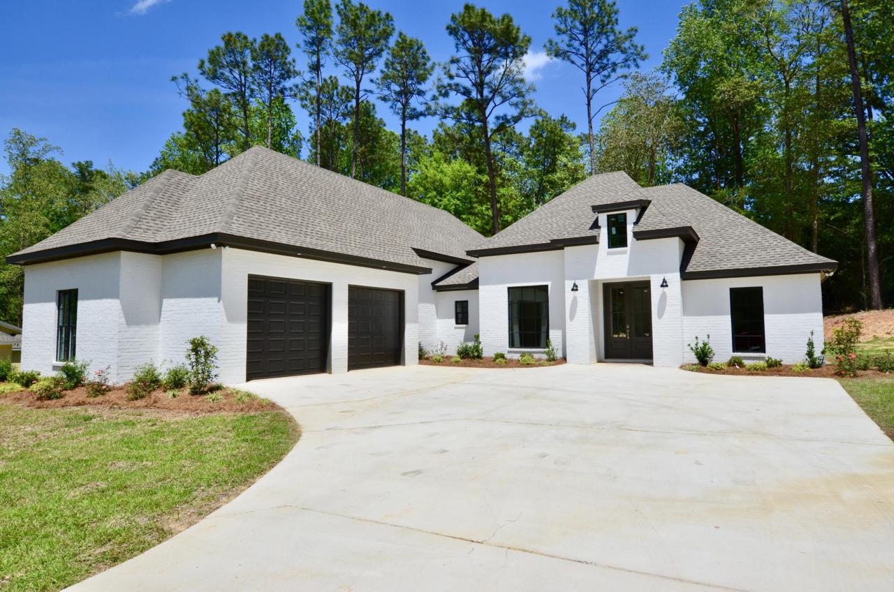 87 Brookhollow Blvd. - Photo 1