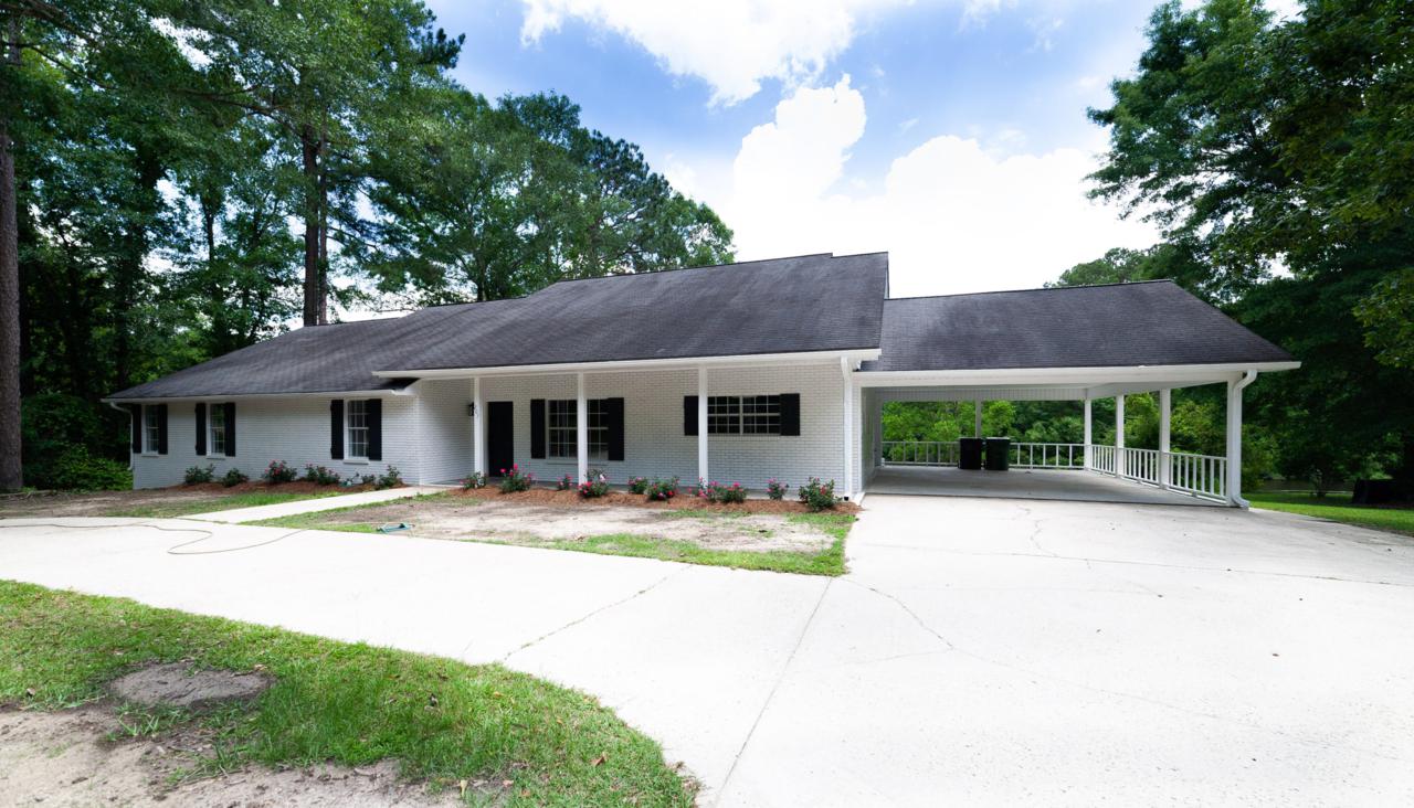 207 Hickory Hill Dr. - Photo 1