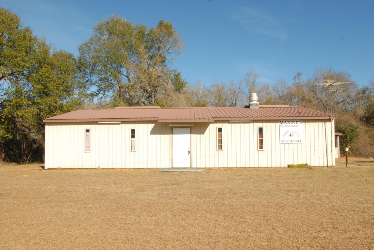 1010 Main St. - Photo 1