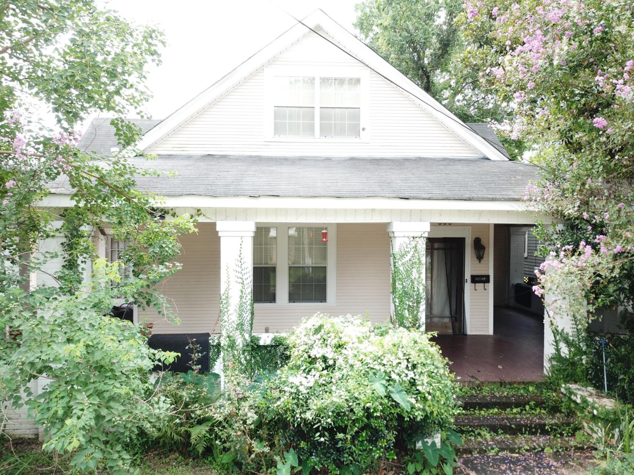 808 5th - Photo 1