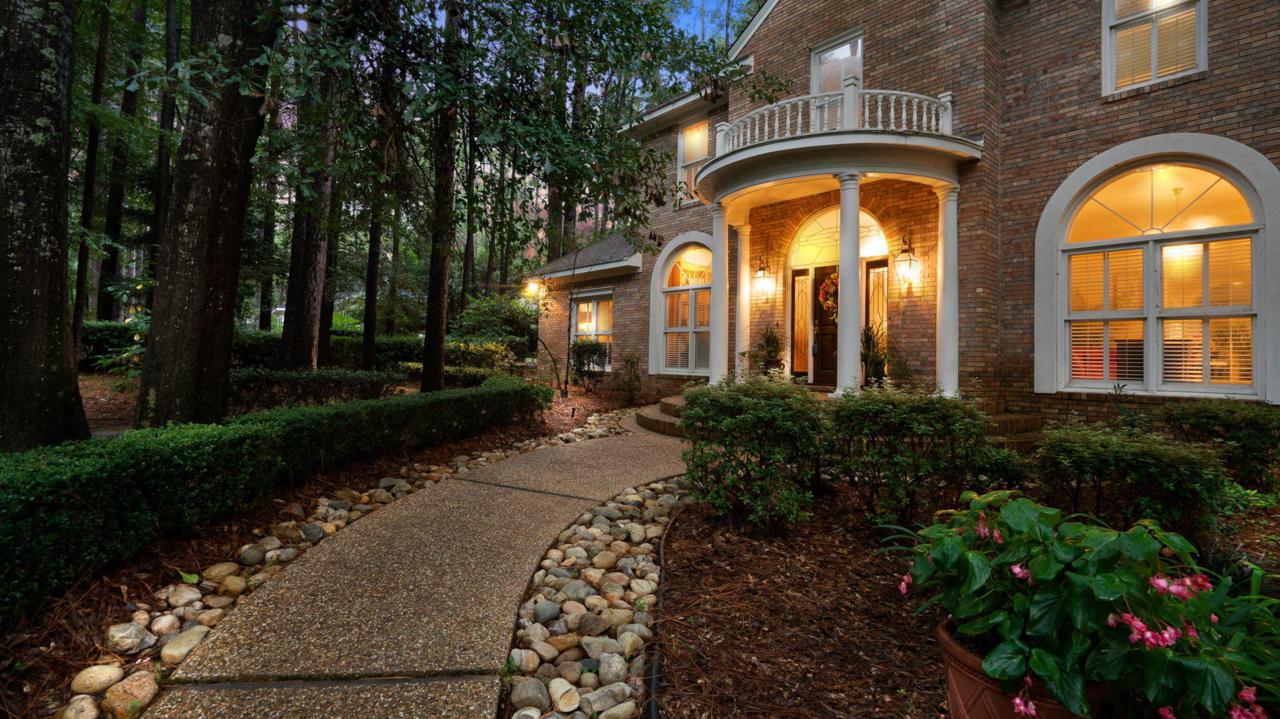 32 Tidewater - Photo 1