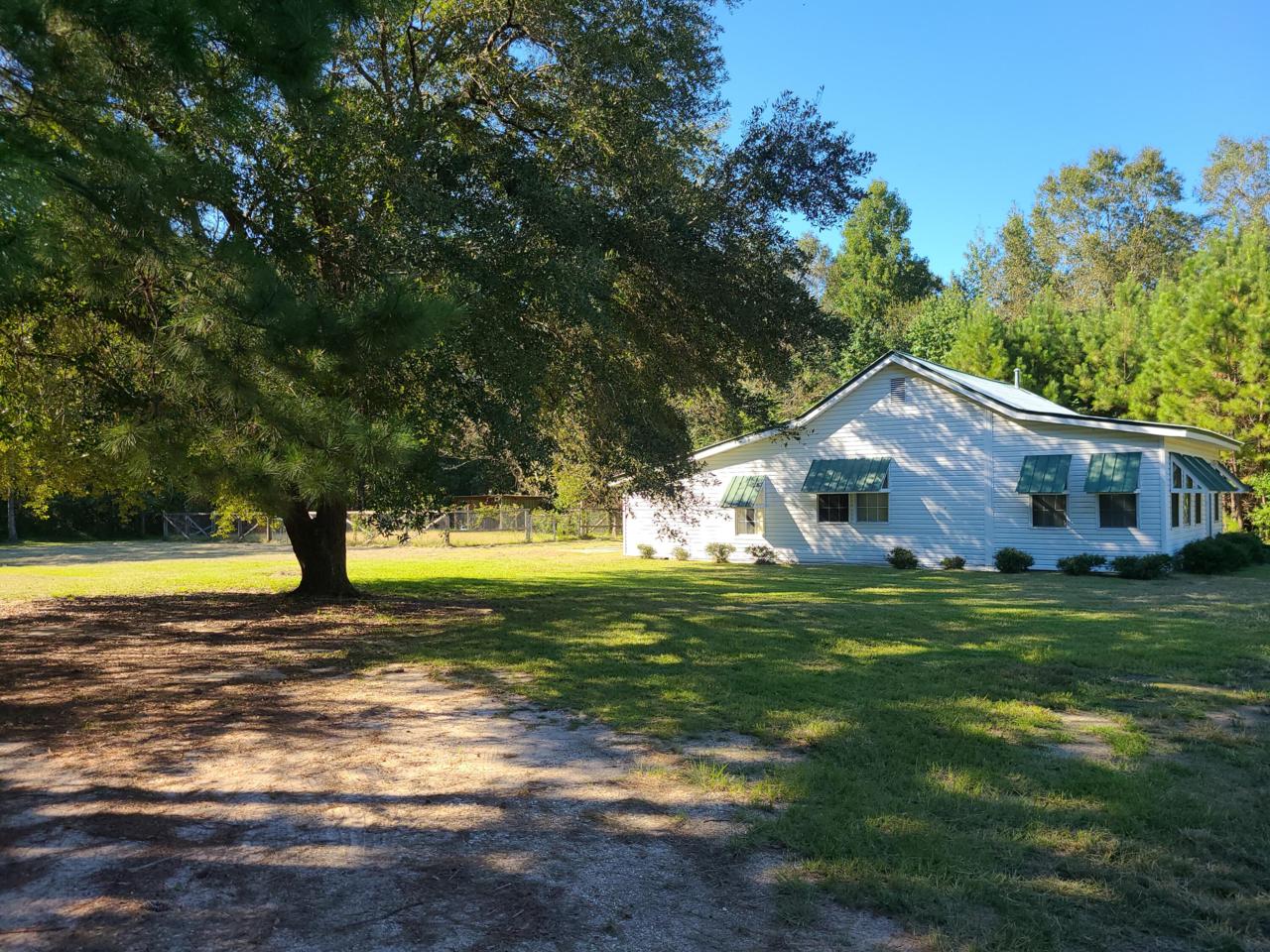 228 Highway 15 - Photo 1