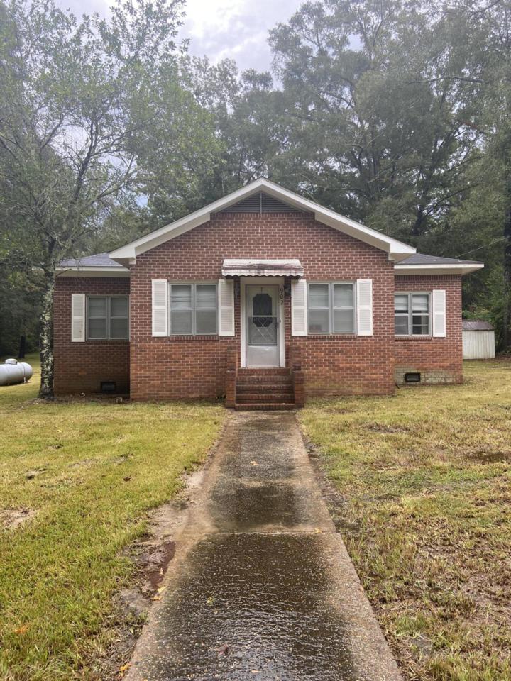 902 Main St. - Photo 1