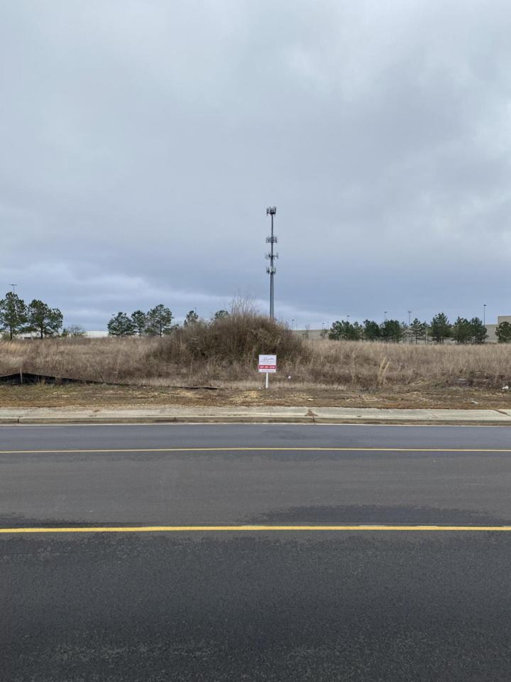 0000 Cross Creek Parkway - Photo 1
