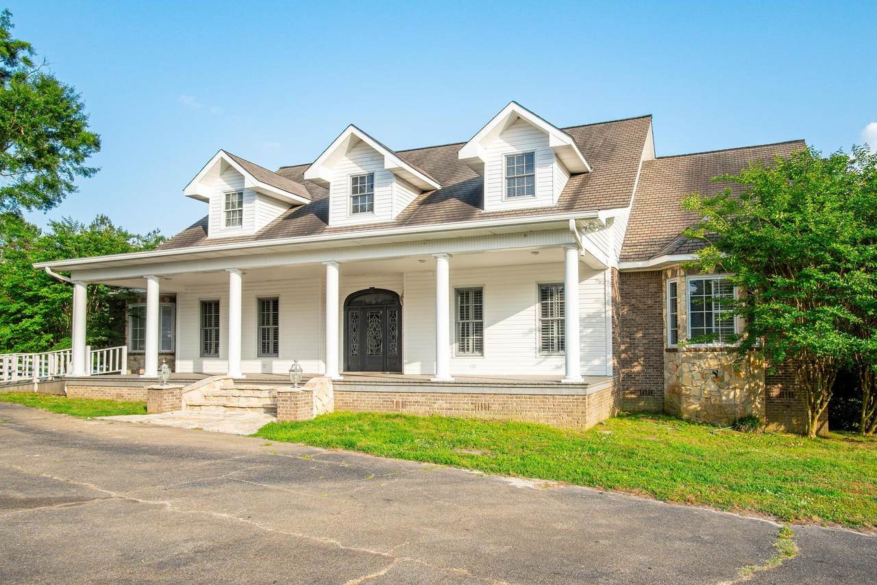 300 Churchwell Rd. - Photo 1