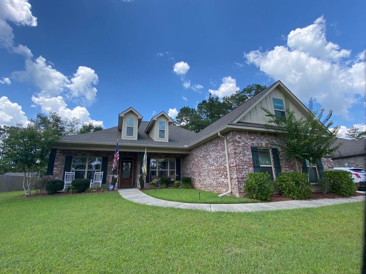 8 Yellowstone Dr. - Photo 1