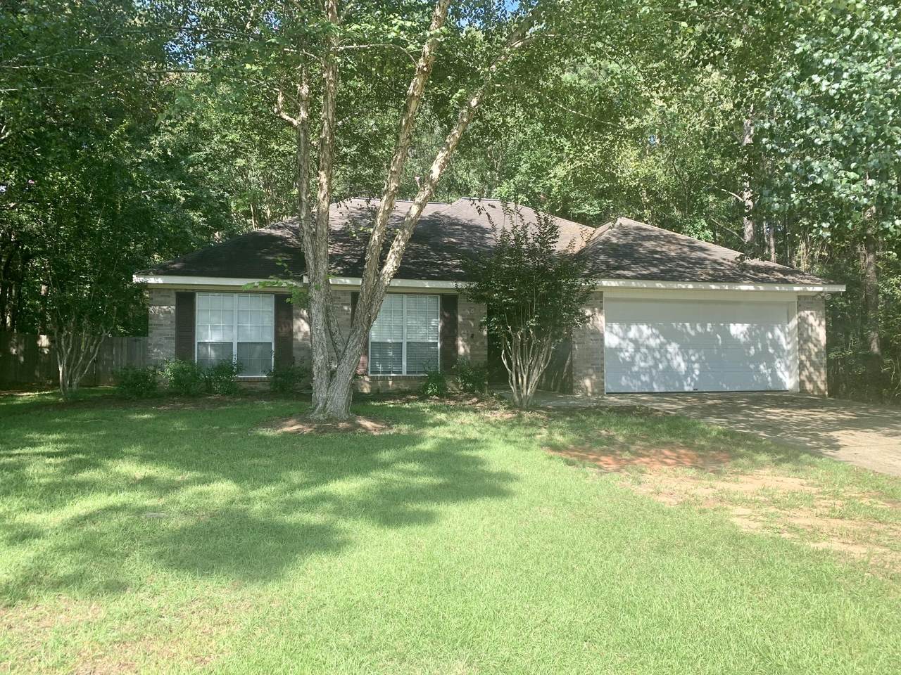 21 Bedford Forrest Ln. - Photo 1