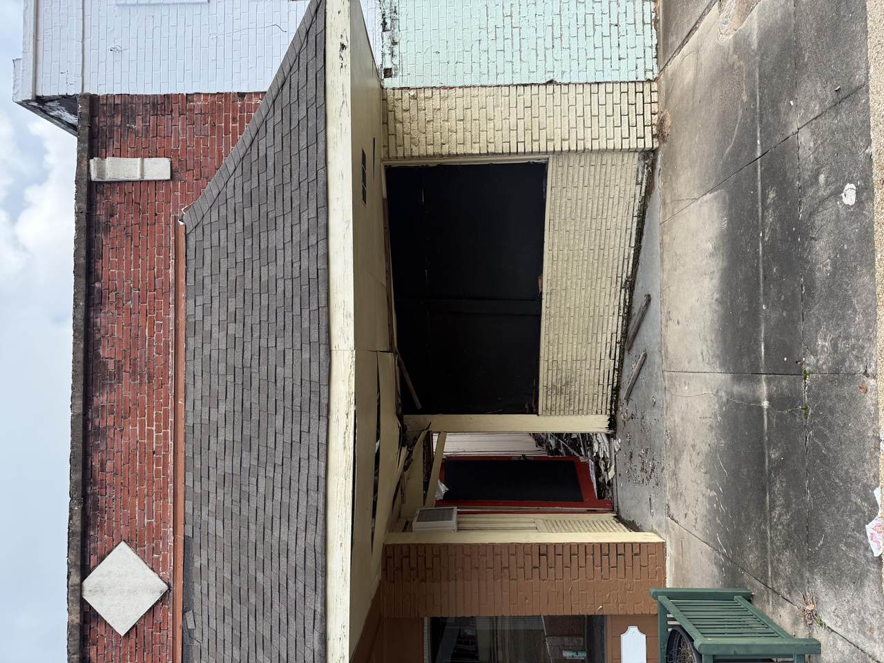 2224 Columbia Ave - Photo 1