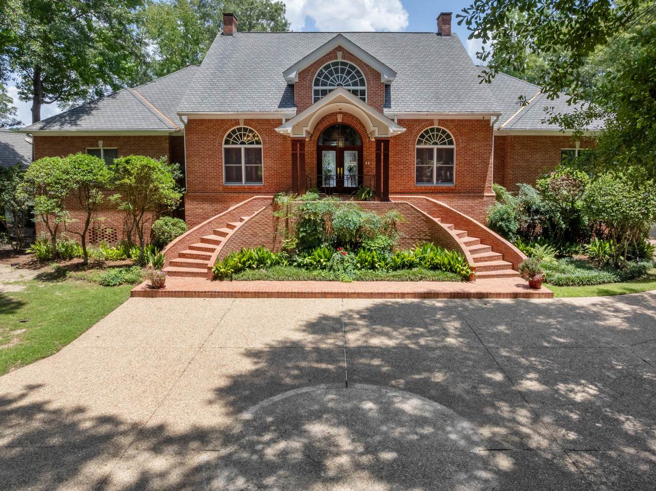 213 Canebrake Blvd. - Photo 1