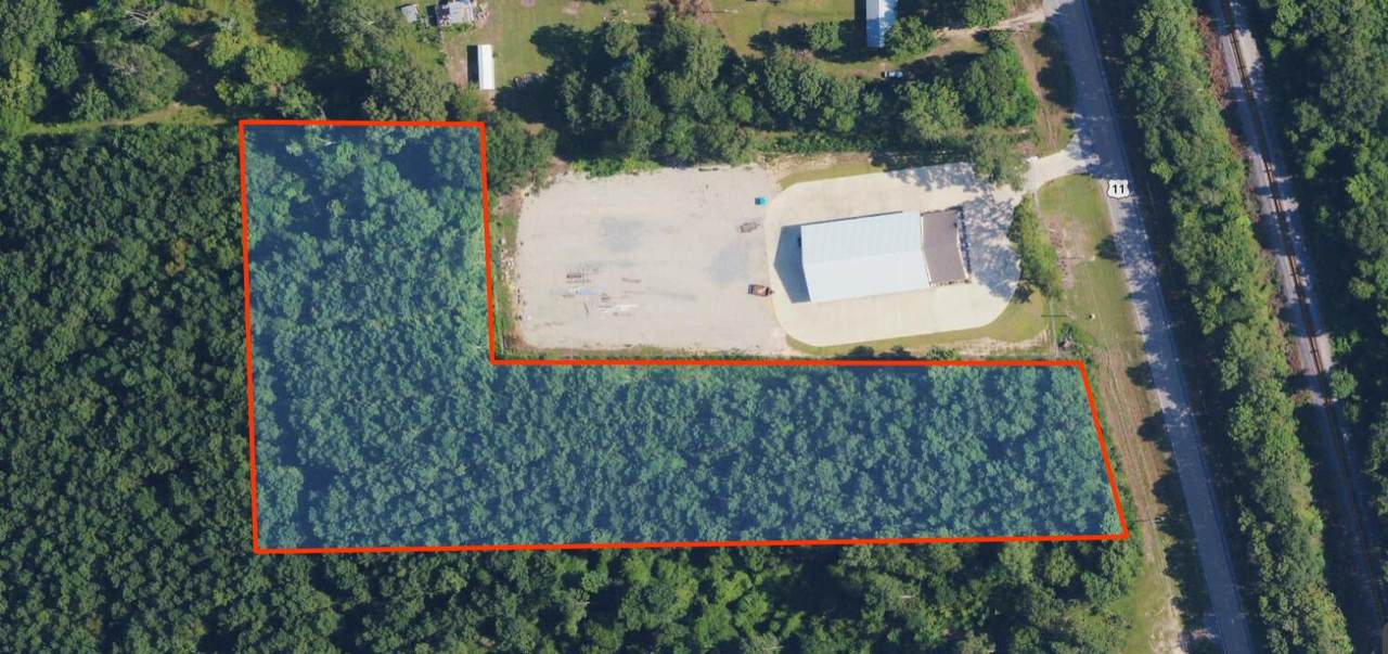 1637 Hwy 11 - Photo 1