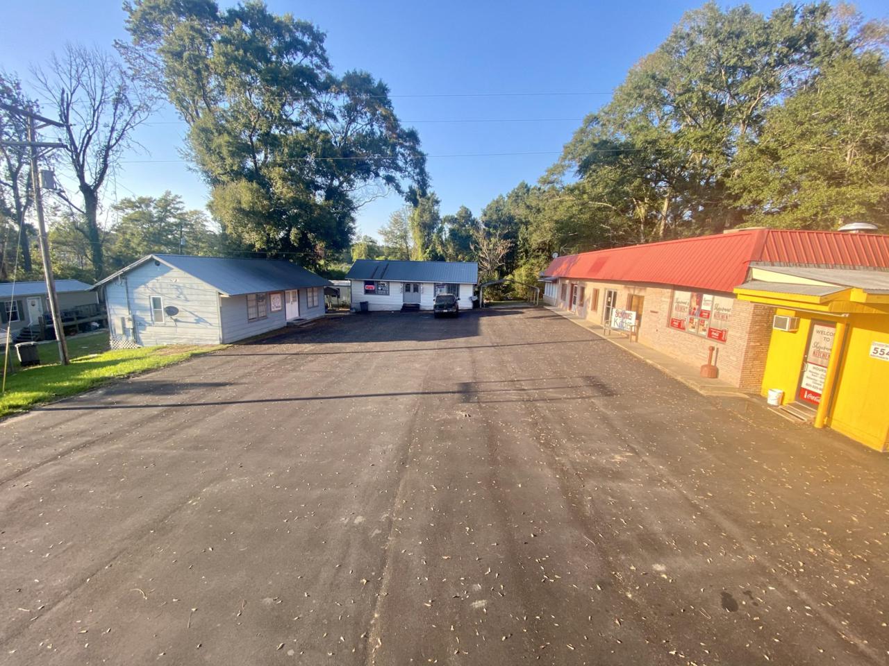 554 Southgate Rd. - Photo 1