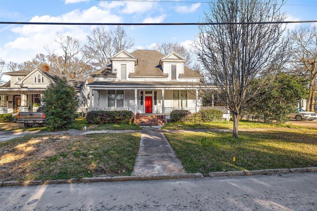 620 Walnut St. - Photo 1