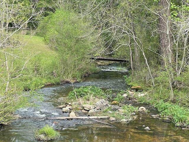 188 Old Watermill Rd. - Photo 1