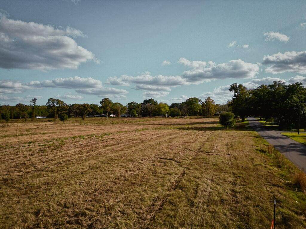 https://bt-photos.global.ssl.fastly.net/hattiesburg/orig_boomver_1_144891-2.jpg
