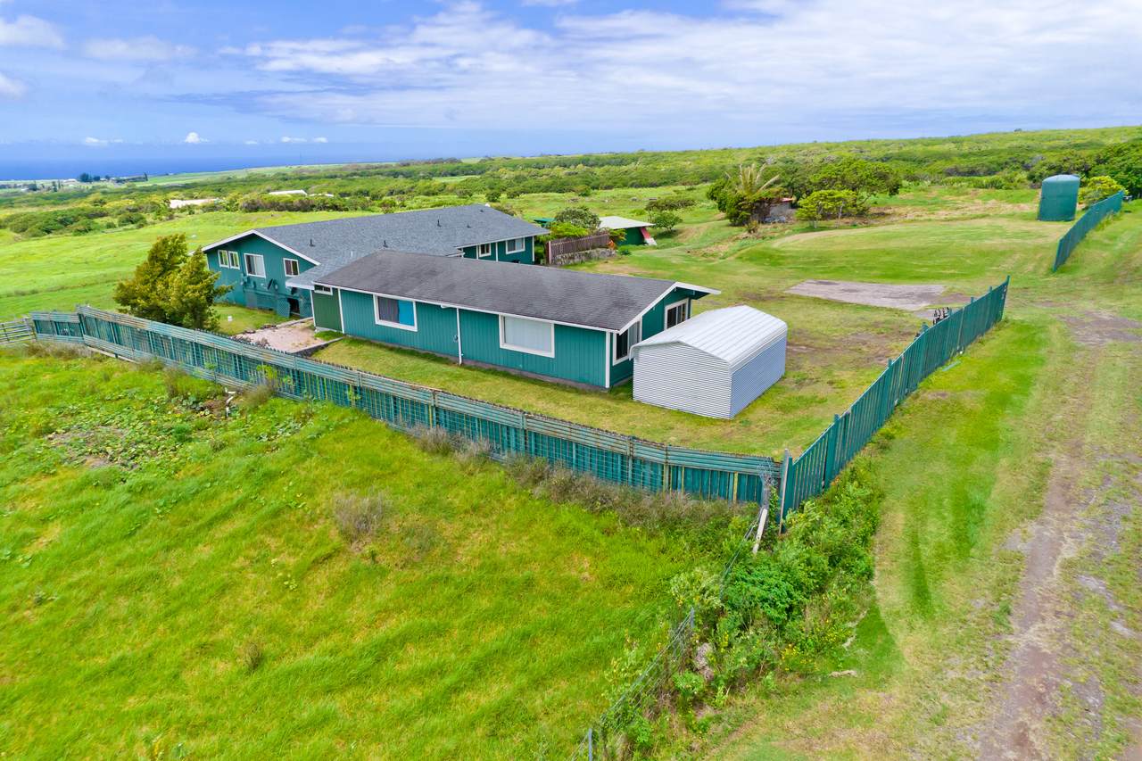 937015 Kamaoa Rd, Naalehu, HI 96772 (MLS 711341) Soraya Letournel