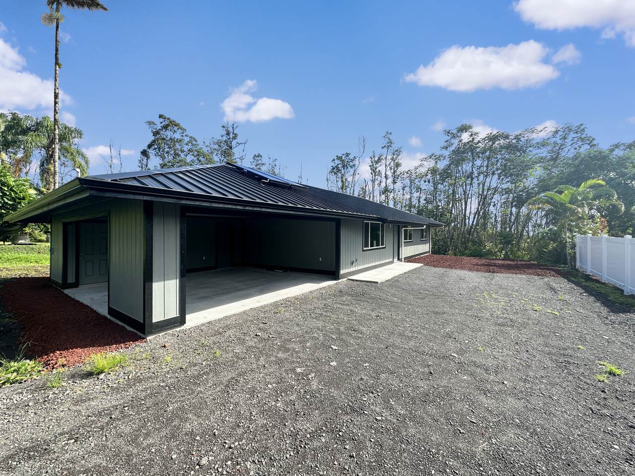 16-2103 Azure Dr - Photo 1