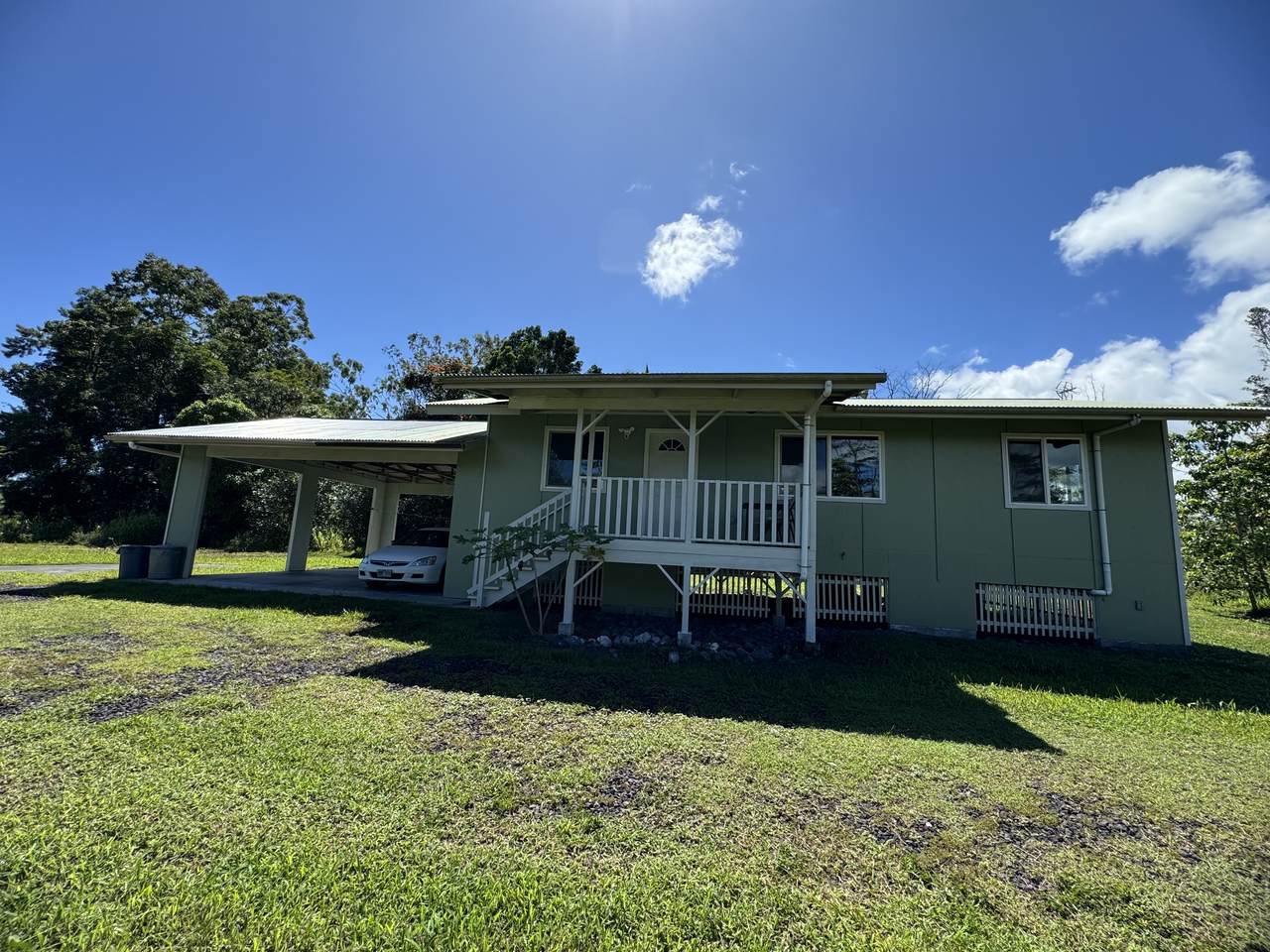15-1493 16TH AVE - Photo 1