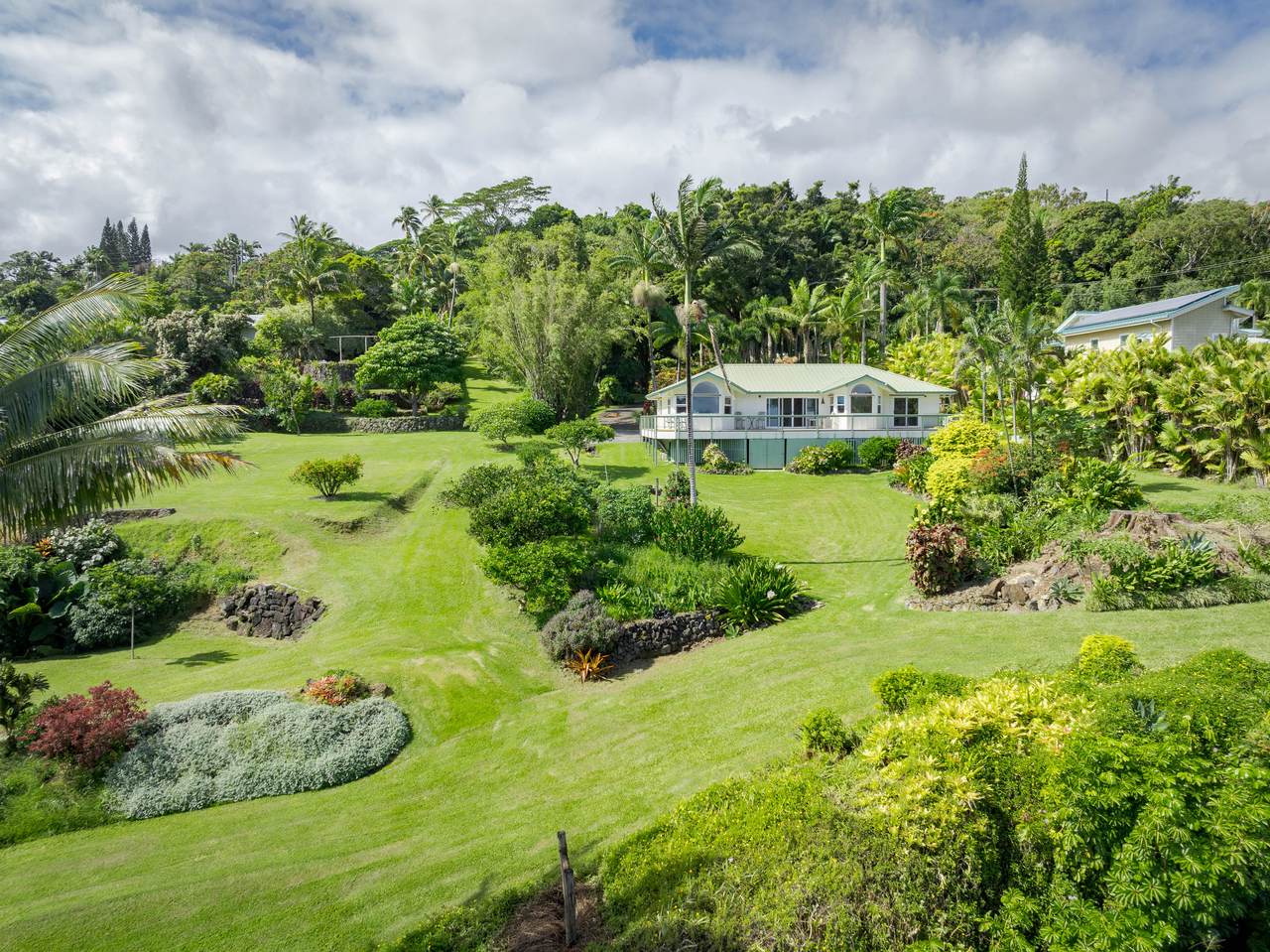 https://bt-photos.global.ssl.fastly.net/hawaii/1280_boomver_1_714481-2.jpg