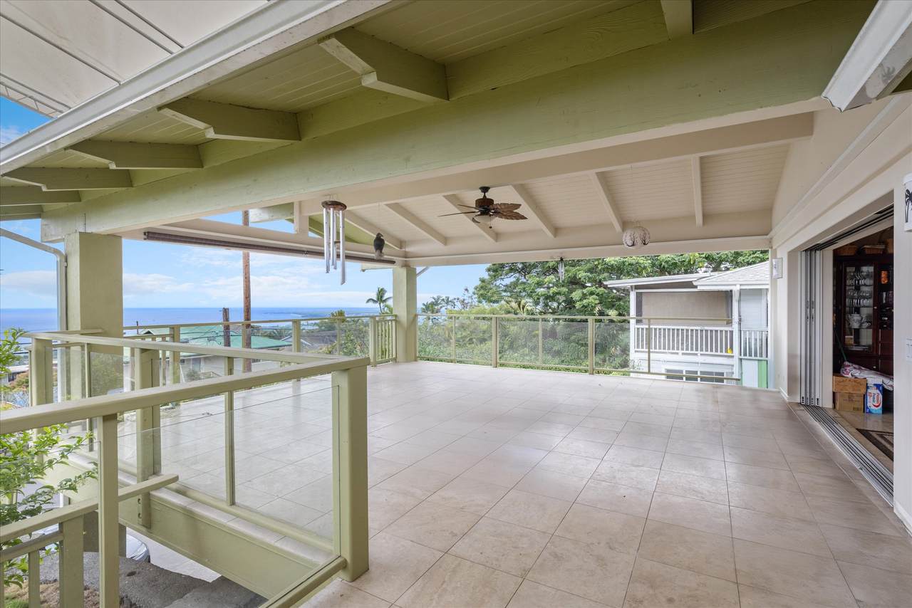 https://bt-photos.global.ssl.fastly.net/hawaii/1280_boomver_1_718330-2.jpg