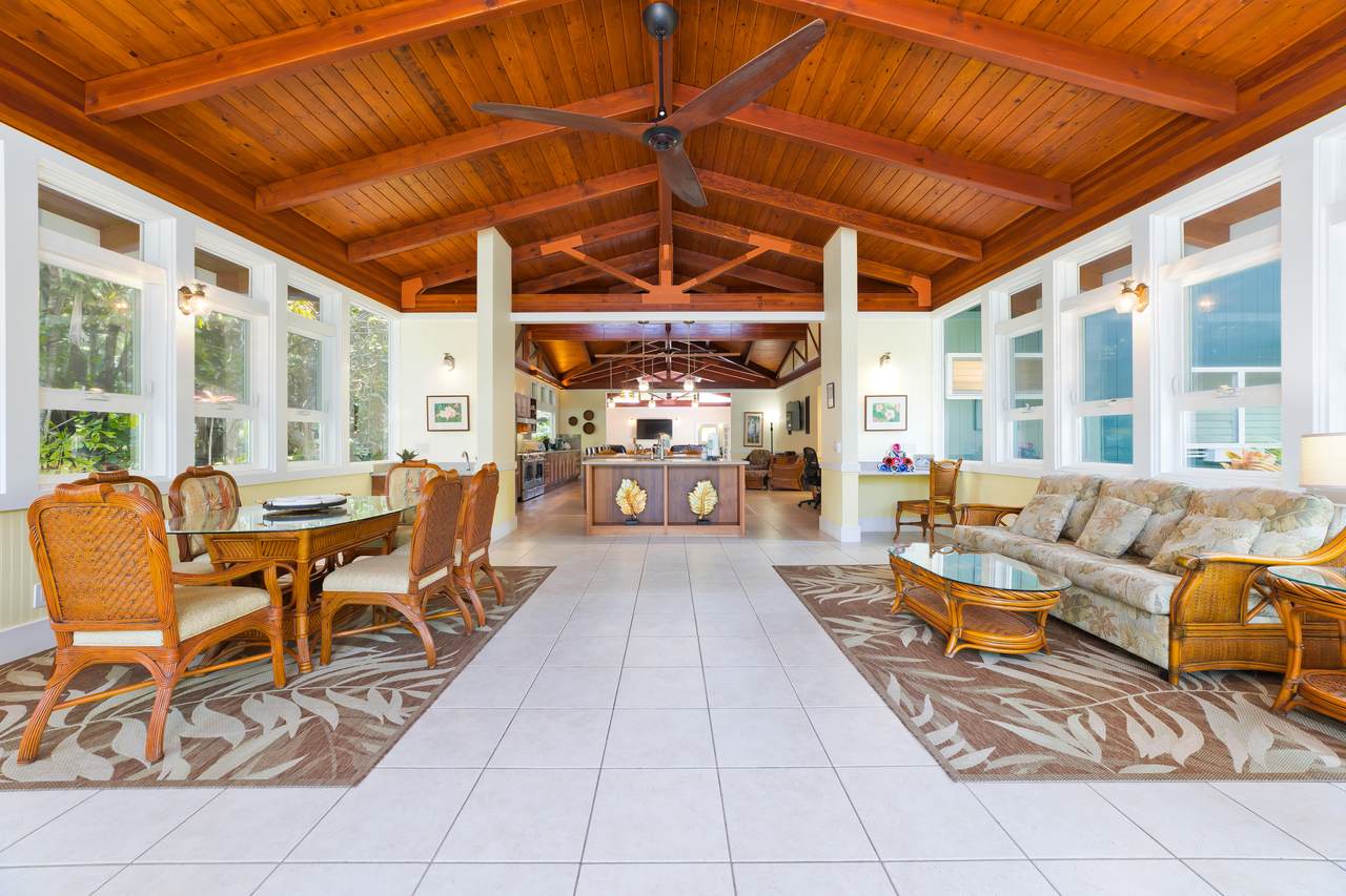 https://bt-photos.global.ssl.fastly.net/hawaii/1280_boomver_1_719222-2.jpg