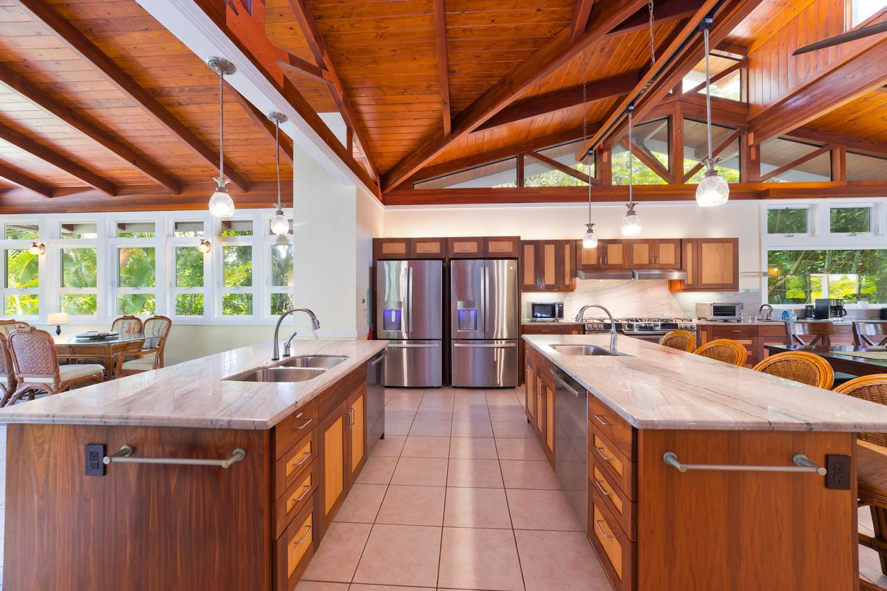 https://bt-photos.global.ssl.fastly.net/hawaii/1280_boomver_1_719222-2.jpg