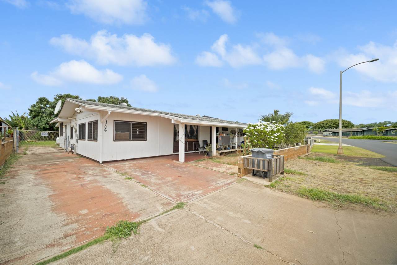 7786 Ulili Rd - Photo 1