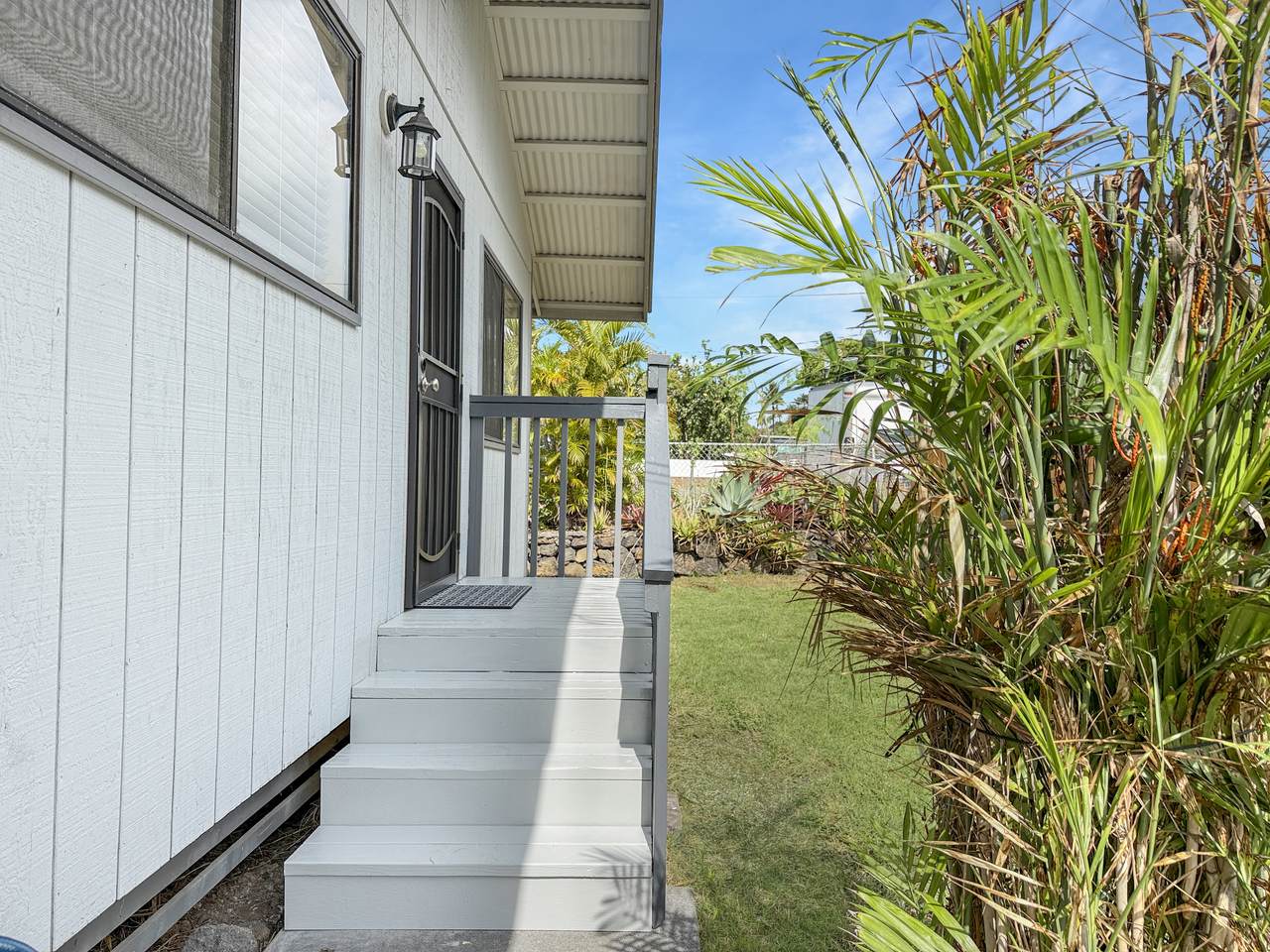 76-6125 Plumeria Rd - Photo 1