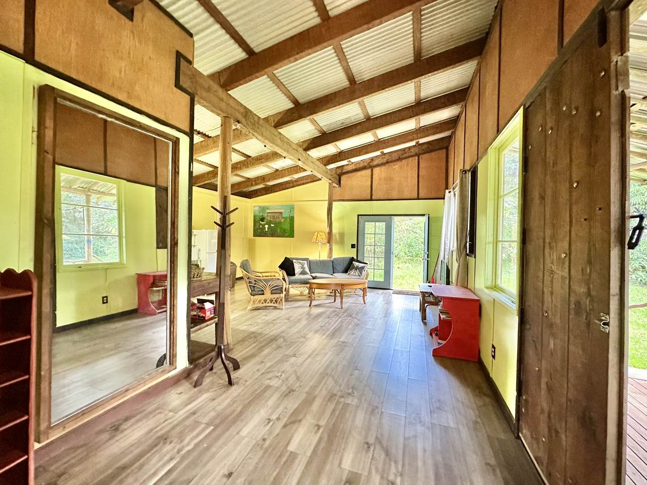 https://bt-photos.global.ssl.fastly.net/hawaii/1280_boomver_1_724059-1.jpg