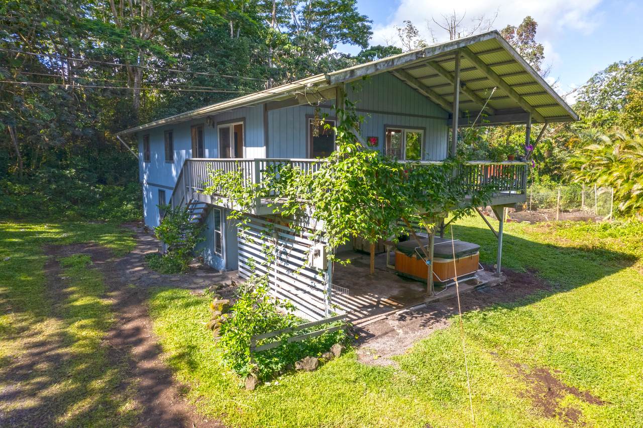 15-1702 13TH AVE - Photo 1