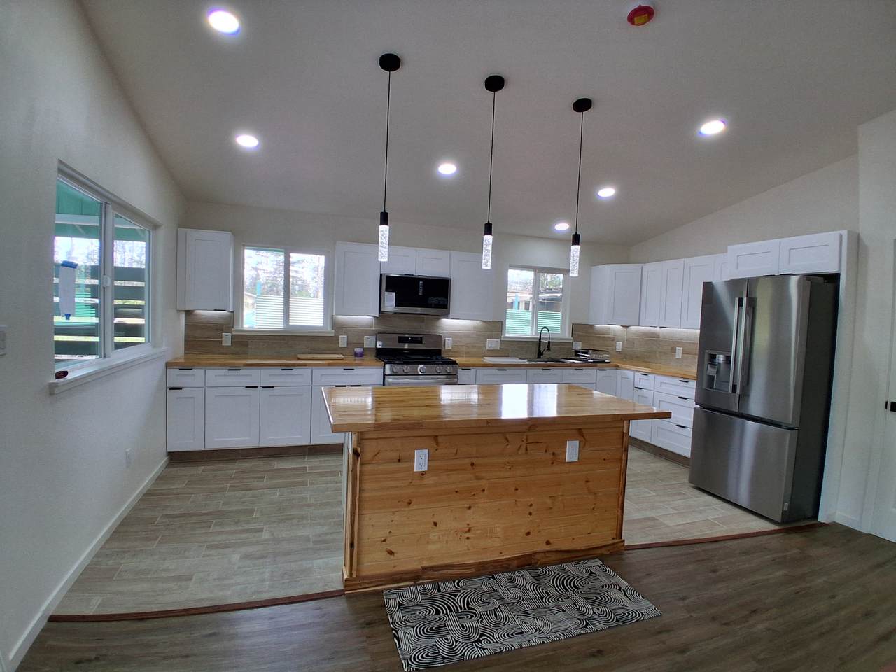 https://bt-photos.global.ssl.fastly.net/hawaii/1280_boomver_1_725125-1.jpg