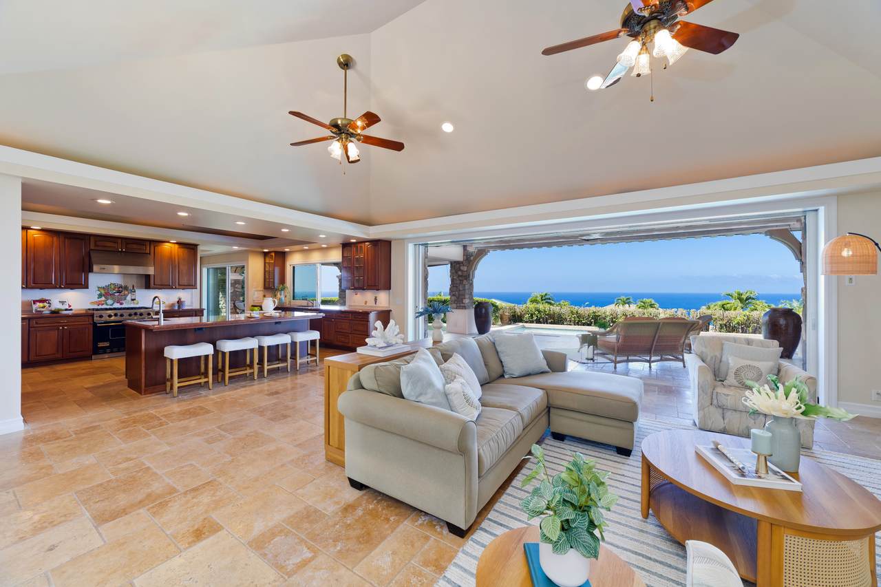 https://bt-photos.global.ssl.fastly.net/hawaii/orig_boomver_2_725152-1.jpg