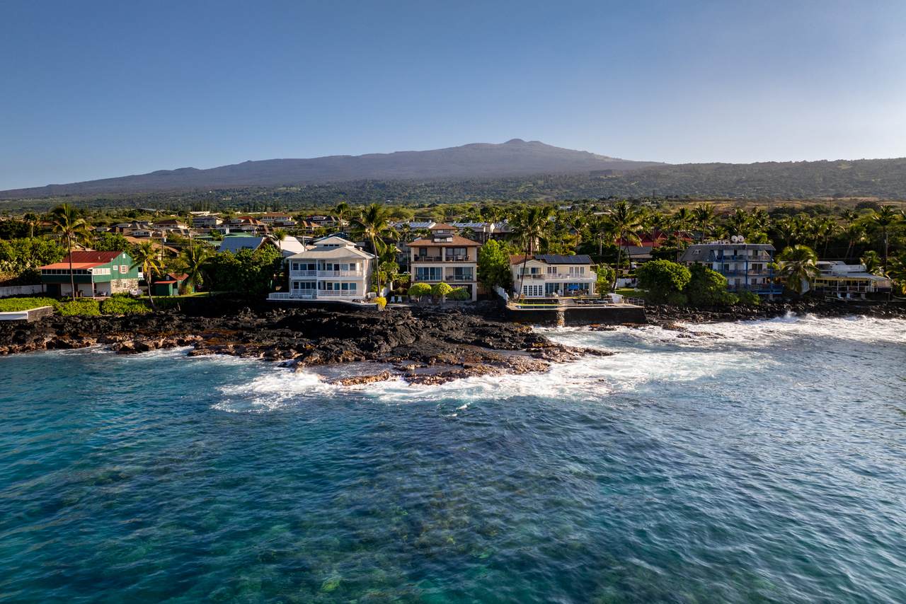 75-5952 Alii Dr - Photo 1