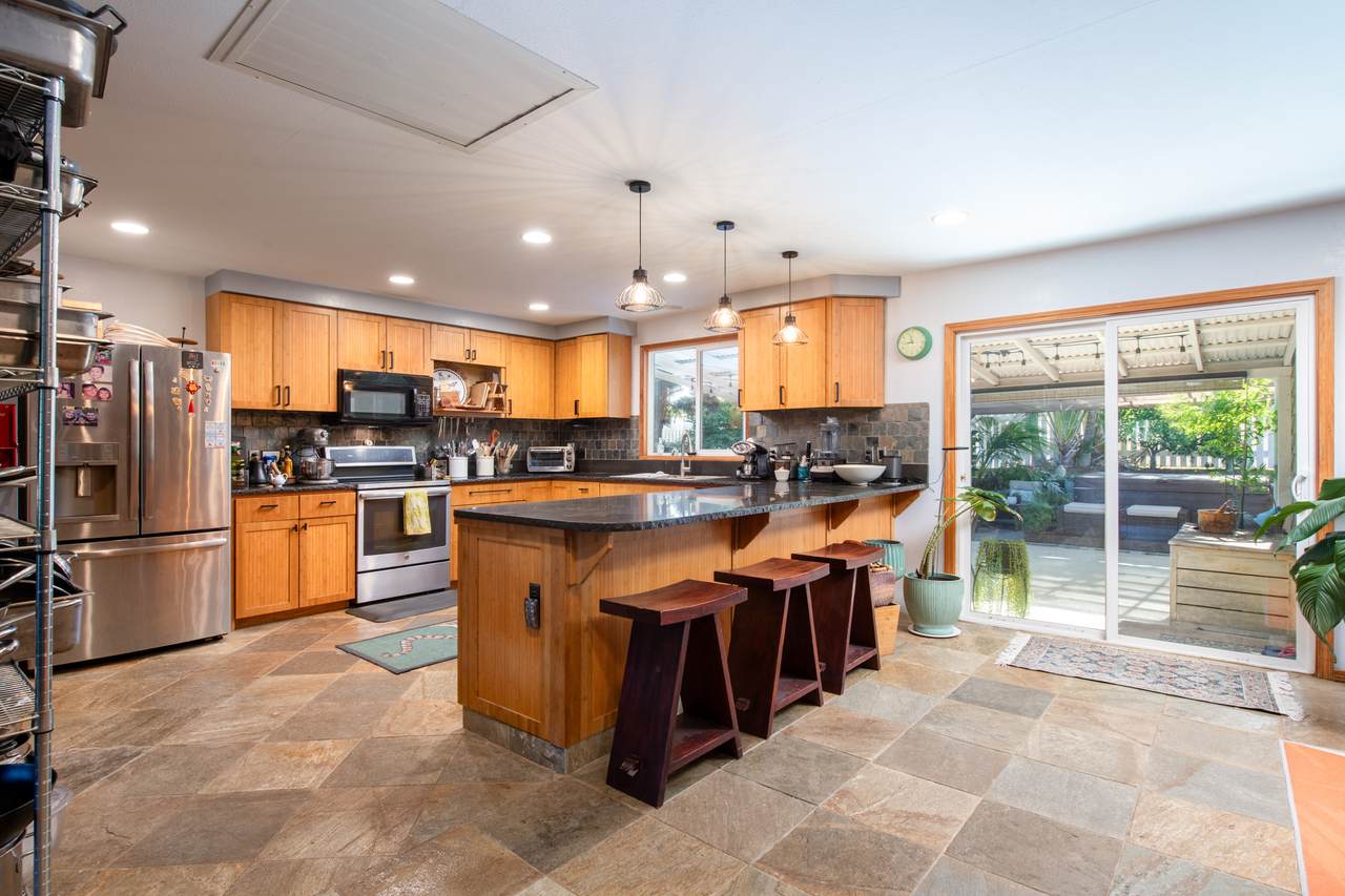 https://bt-photos.global.ssl.fastly.net/hawaii/1280_boomver_1_726109-1.jpg