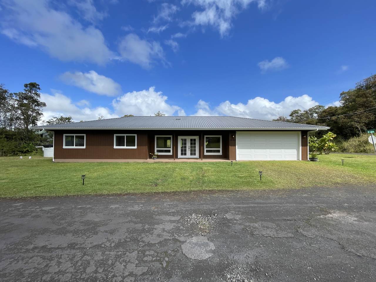 18-1813 Haupia St - Photo 1