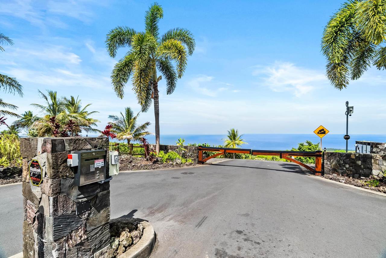 https://bt-photos.global.ssl.fastly.net/hawaii/1280_boomver_1_726871-1.jpg